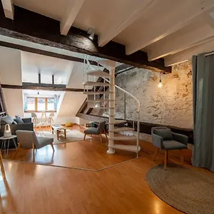 https://apartment-for-6-people-in-the-city-center.hotels-rhonealpes.com
